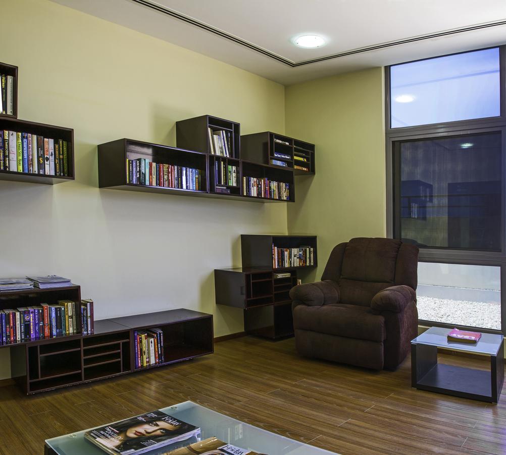 Almoayyed Suites Manama Ngoại thất bức ảnh